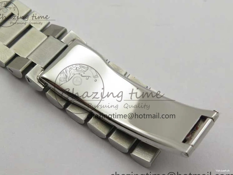 on SS SS Dial Day-Date Dial Green 904 New Markers Bracelet A2836 228239 Version BP 40mm President Stick 0313